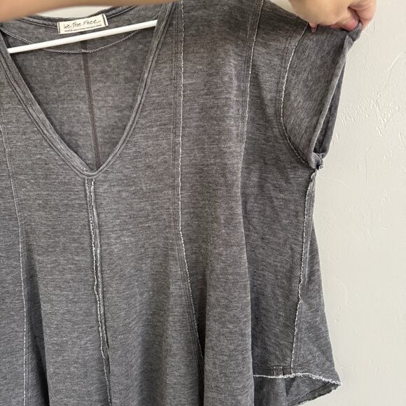 We The Free Sammie Pleated Top Woman’s Sz M Gray Oversized Raw Edge Pleated - Picture 8 of 10